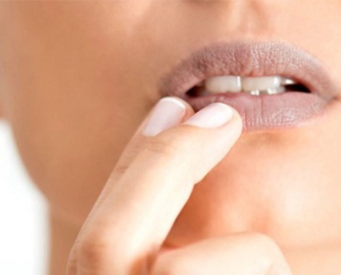 Thâm viền môi là gì bạn có biết chưa?
